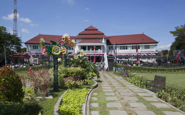 Gajahmada Graha Hotel