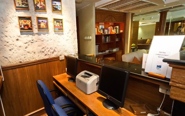 Silom Serene, a Boutique Hotel