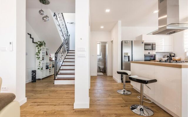 Awesome Home in Pakostane With 3 Bedrooms, Wifi and Outdoor Swimming Pool