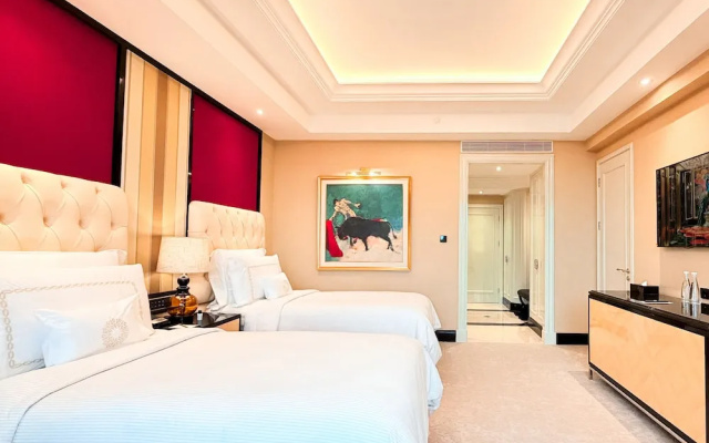 The Trans Luxury Hotel Surabaya