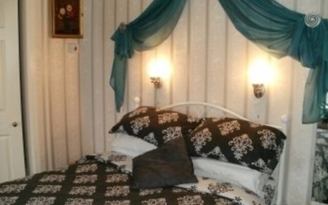 The Croft Hotel - Bed & Breakfast