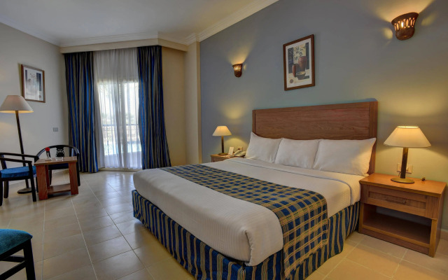 Hawaii Le Jardin Aqua Resort - Families and Couples Only
