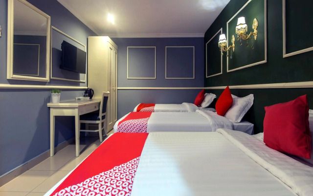 Super OYO 761 City Hotel