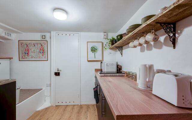 The Summertown Studio 1 Bedroom Kitchenette