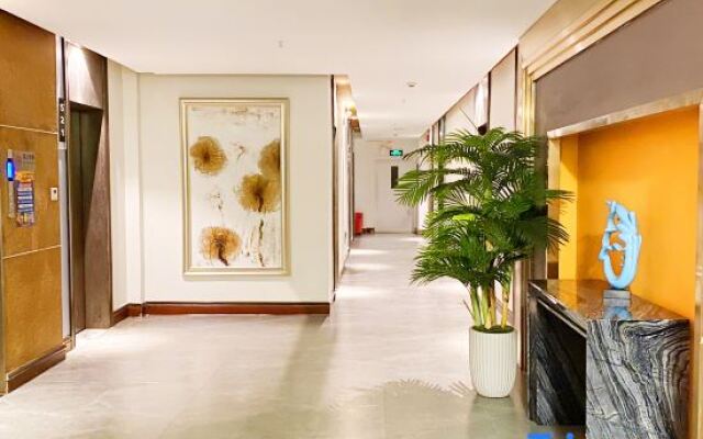 Xionghui Business Hotel