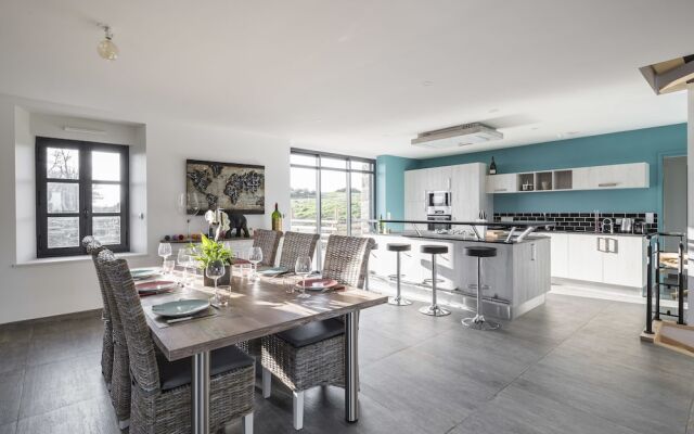 Au Balcon de la Baie