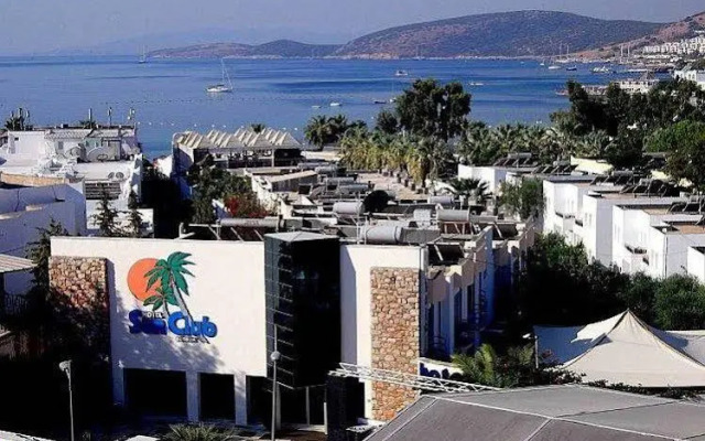Dream Palace Hotel - Adults Only