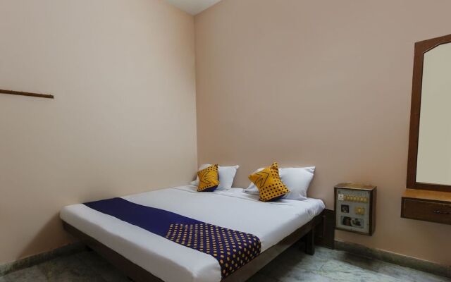 Spot on 49828 Hotel Meenakshi