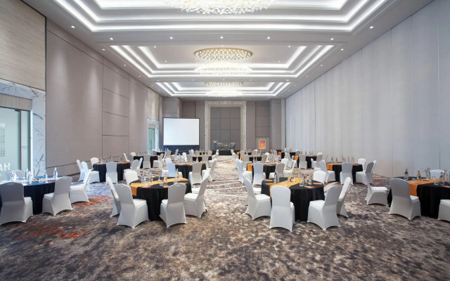Harris Hotel & Convention Cibinong City Mall Bogor