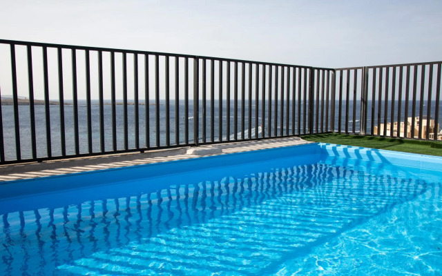Relax Inn Hotel