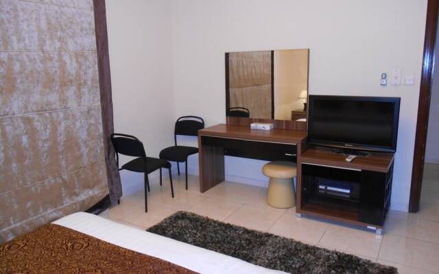 Zwarah Hotel Suites