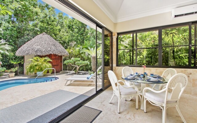 4-BR Pool Villa - Garden & Beach Access