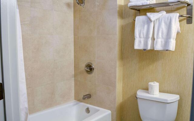 Tilt Hotel Universal/Hollywood, an Ascend Collection Hotel