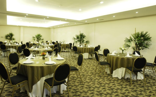 Land Plaza