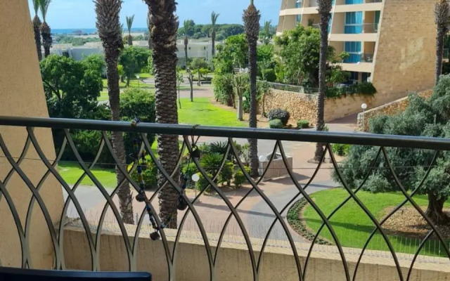 The MUSIC suite - Neot Golf Caesarea