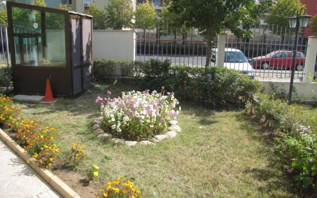 SB Rentals Apartments in Royal Dreams Complex