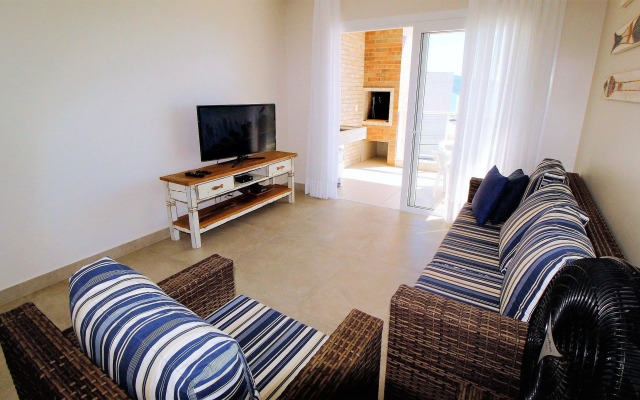 1079 - Apartamento com vista para o mar em Bombinhas