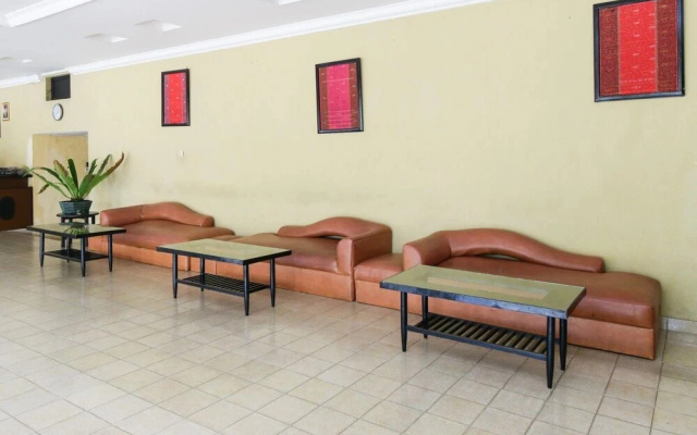 Hotel Danautoba by Airy Rooms – Hotel Rooms – Parapat