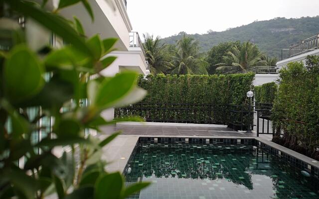 T Villas Huahin