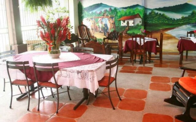 Hostel La Corte
