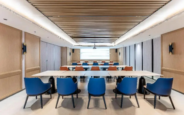 Holiday Inn Express Haikou World Trade Center