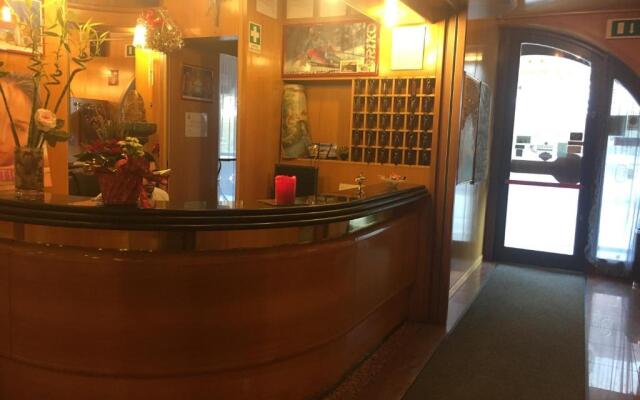 Hotel International