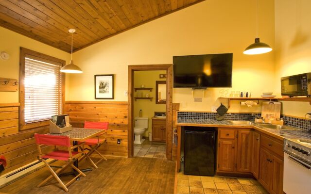 Hearthstone Inn