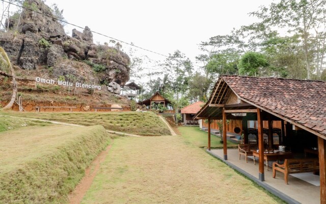 Omah Watu Blencong