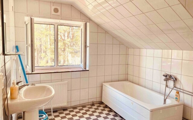 Bjurvik's Villa - Flat 3 - Business Customers Only