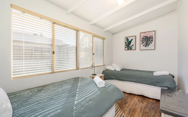 Cottage 8