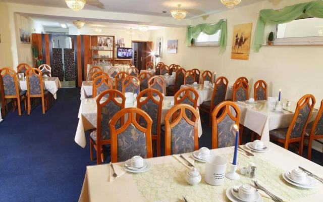 Celina Hotel