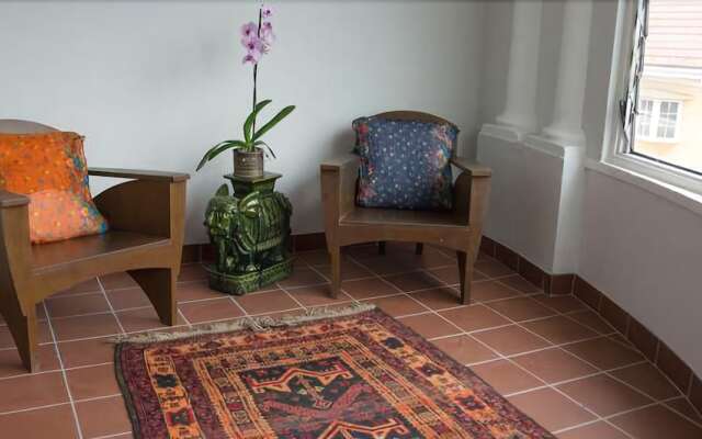 Harcourt Lodge