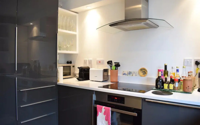 Clapham Junction Flat