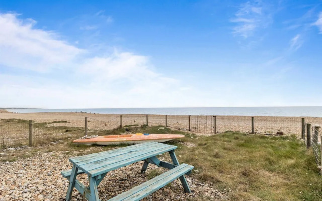 The Coastal Crab - Family-friendly Three-bed Beach House in Pevensey