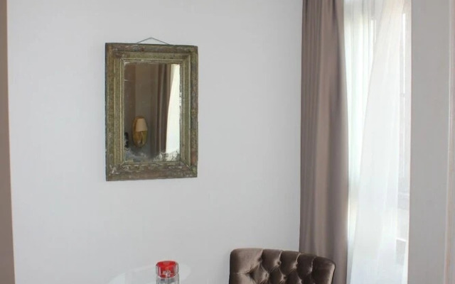 Urla Tarihi Han Otel