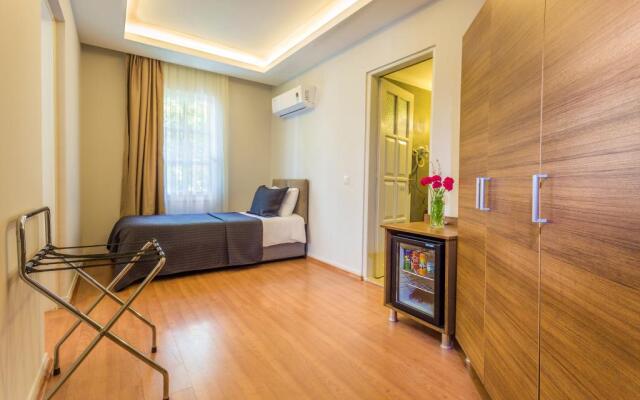 Aqua Princess Hotel