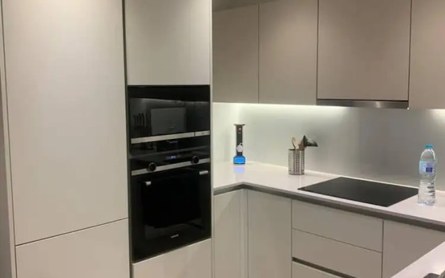 Luxurious 1-bed Apartment Located in London