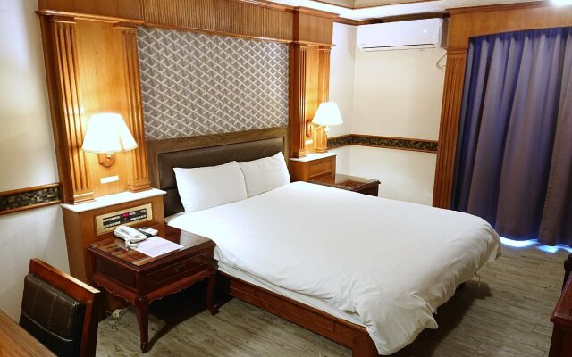 Balen Hotel