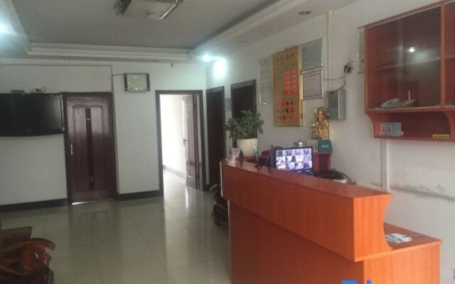 Wudangshan Dazhong Hotel