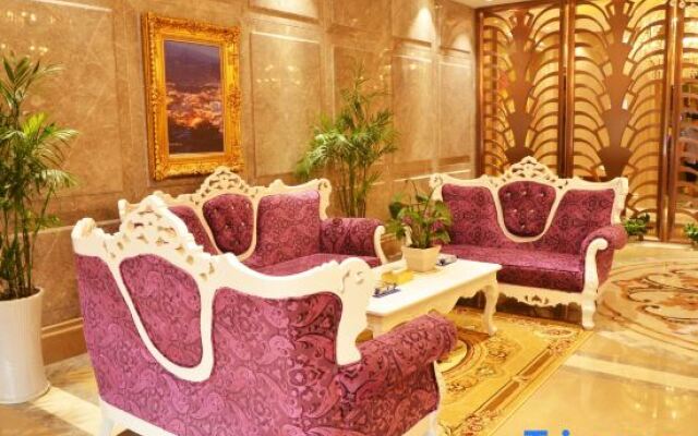 Xinlong Hotel