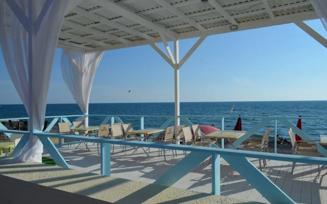 Bon Voyazh Apart Hotel