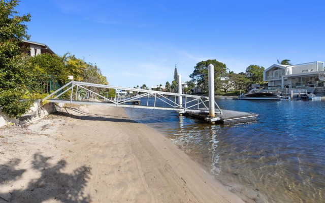 22 Mossman Court, Noosa Heads