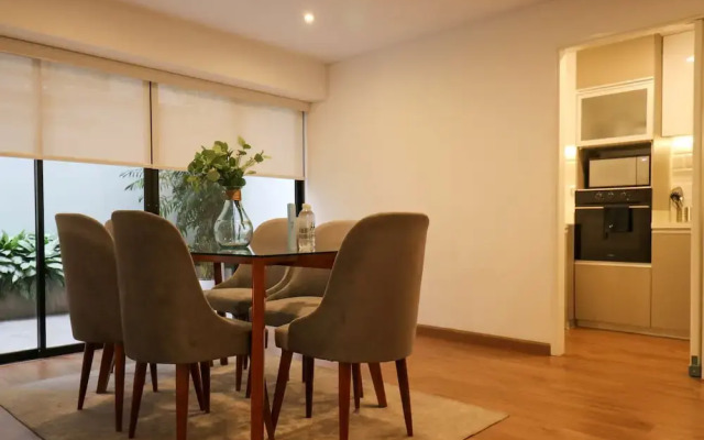 w Monochromatic 2BR w Terrace in Miraflores