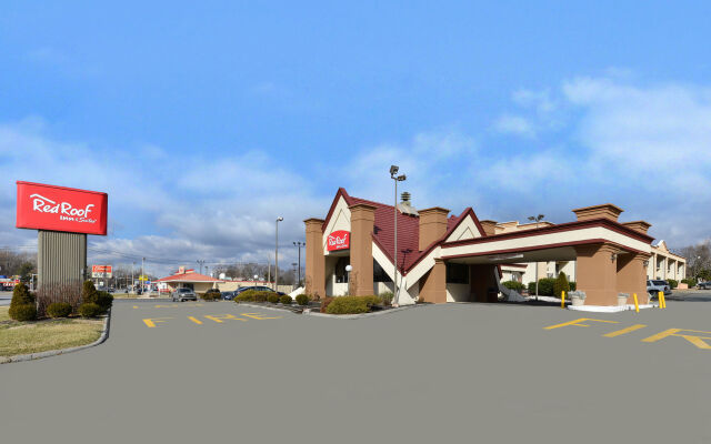 Red Roof Inn & Suites Newark - University