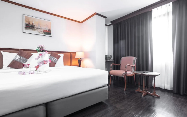 Yellow Ribbon Hills, Boutique Suites