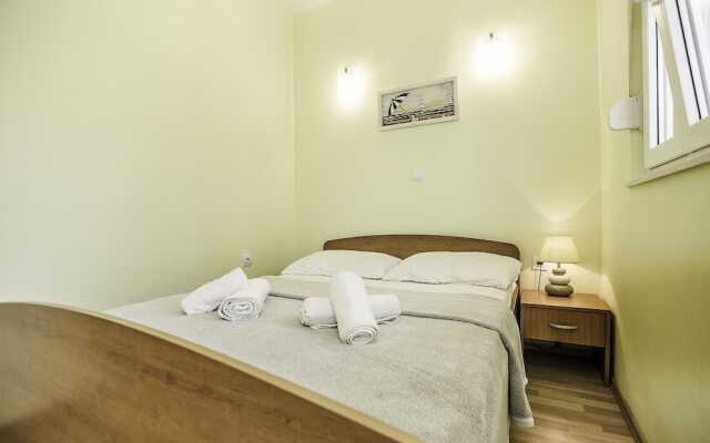 Apartments Krstičević