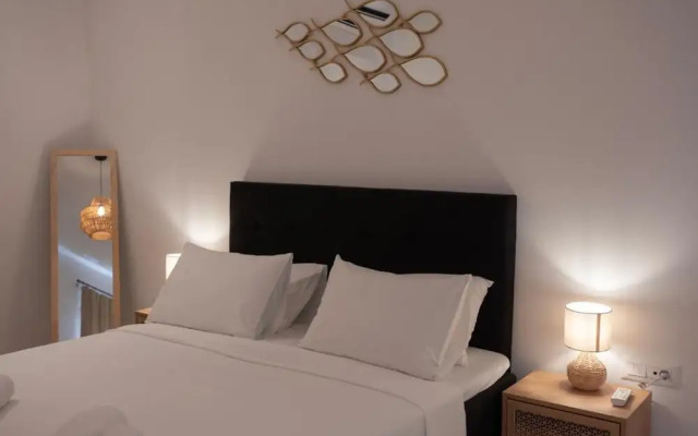 Adyton Lux Suite Mykonos Private Pool Experience