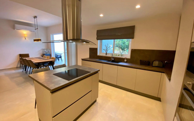 Maltese Garden Villa