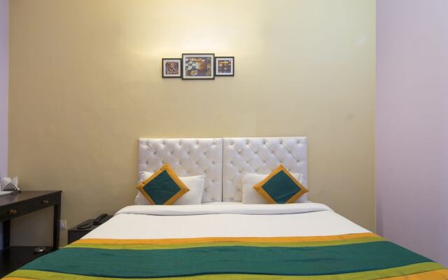 OYO 9935 Hotel Mango House