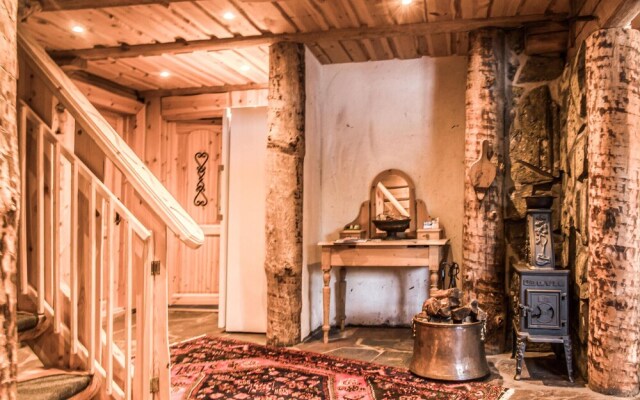 Nice Home in Østby With Wifi and 4 Bedrooms